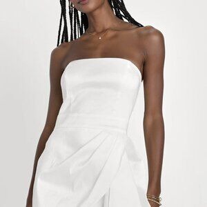 NWT Lulus Stunning Cutie Ivory Strapless Bodycon Mini Dress